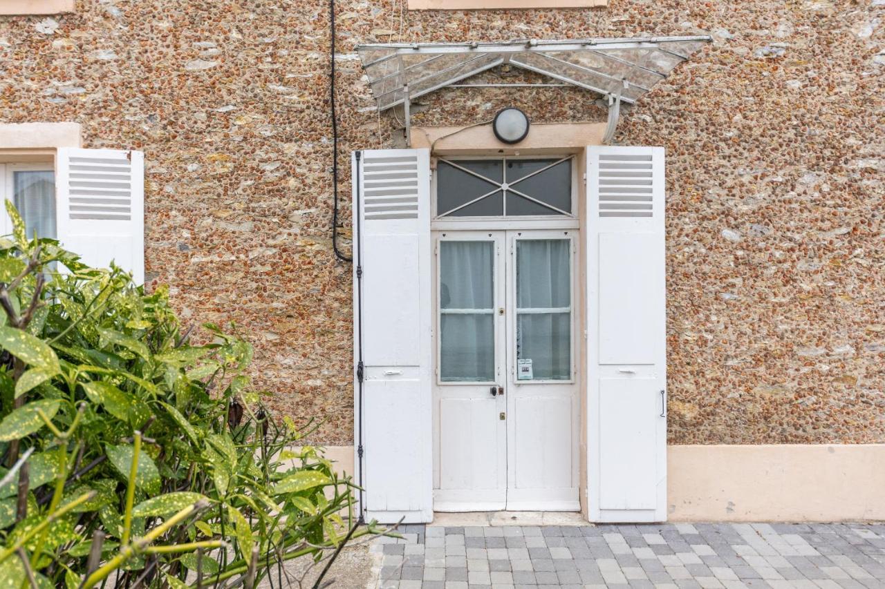 Paris A La Campagne-Parking Gratuit-Proche Versailles La Queue-les-Yvelines 외부 사진